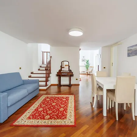 Apartamento Riviera House 2 Sea View Group And Family By Houseinnaples