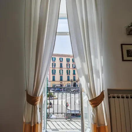 Riviera House 2 Sea View Group And Family By Houseinnaples Apartamento *